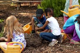 children gardening